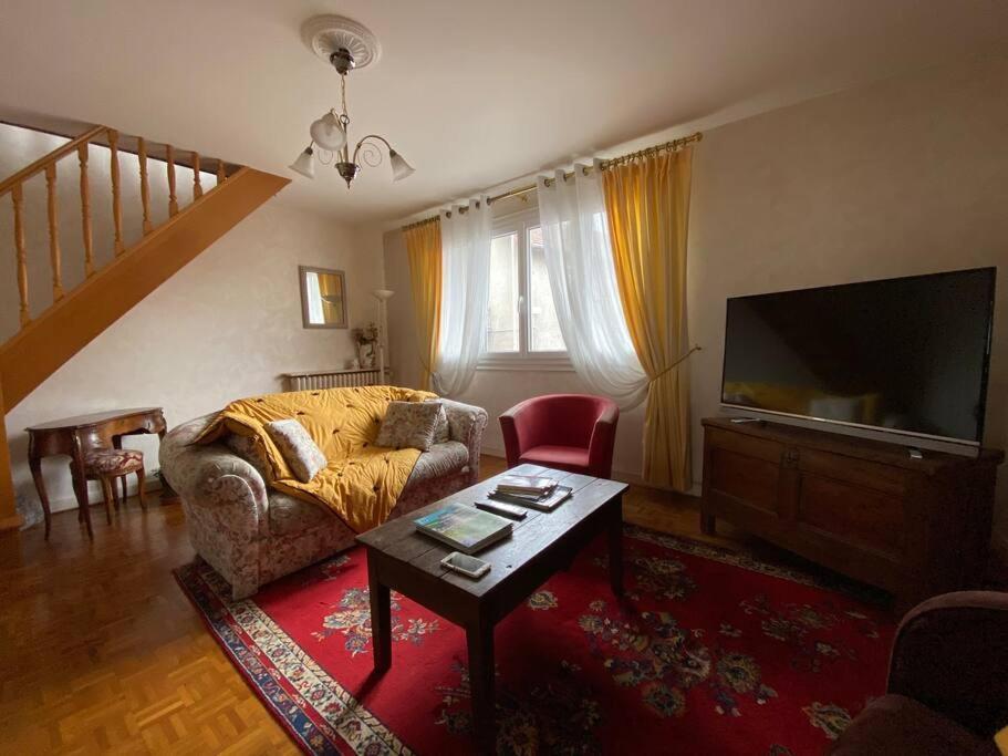 Les Marmottes Appartement Arpajon-sur-Cere Buitenkant foto